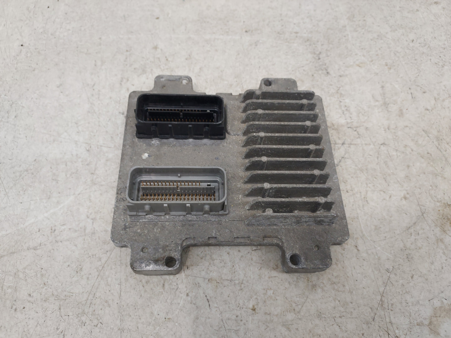 2008-2010 Saturn Vue PCM Engine Control Computer ECU ECM PCU OEM Fits Fits 2007 2008 2009 2010 2011 2012 OEM Used Auto Parts