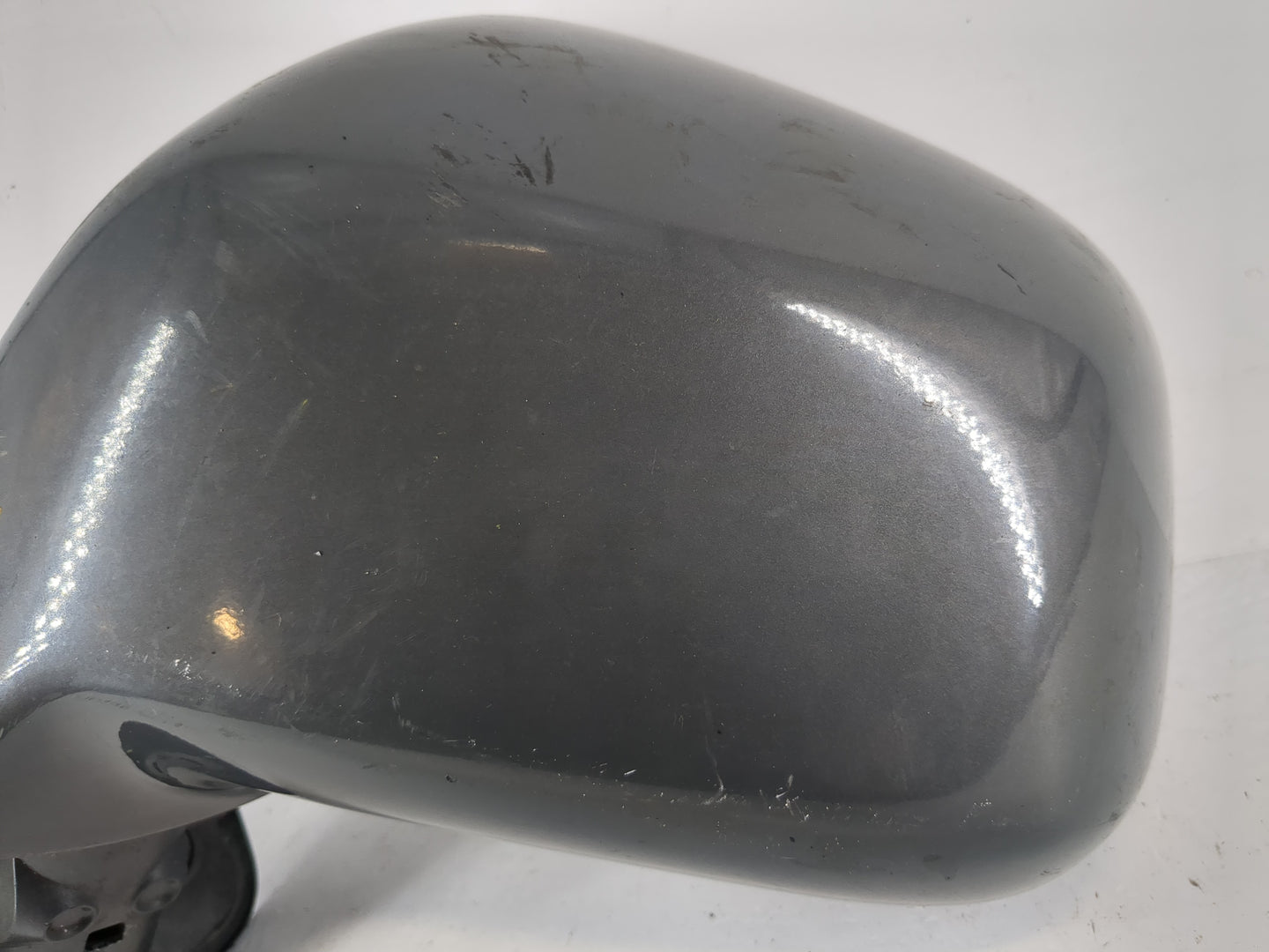 2008-2010 Saturn Vue Driver Side View Mirror - Left Door Mirror OEM Used - Oemusedautoparts1.com