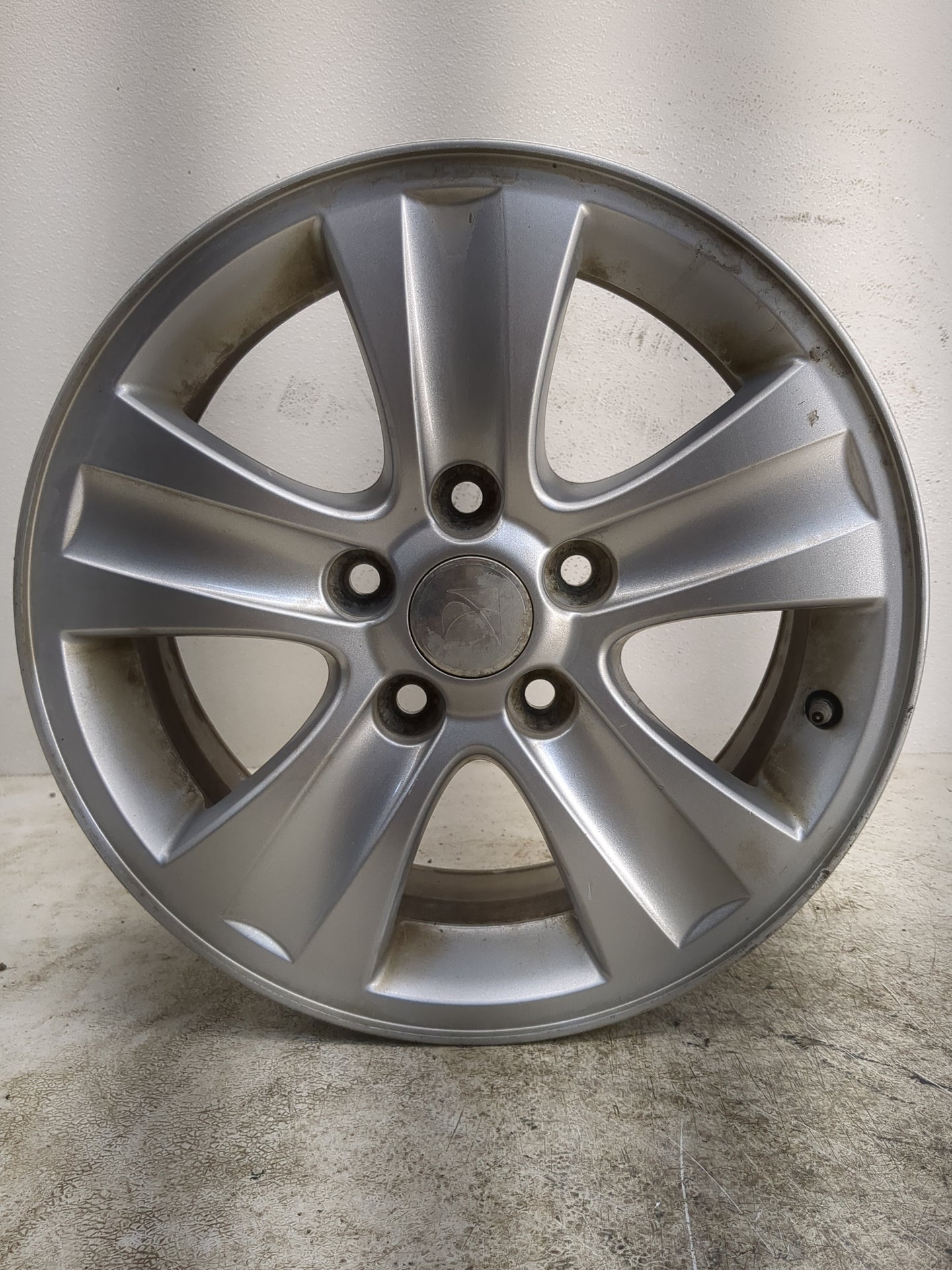 2008-2010 Saturn Vue Oem Wheel Rim 1181082 - Oemusedautoparts1.com
