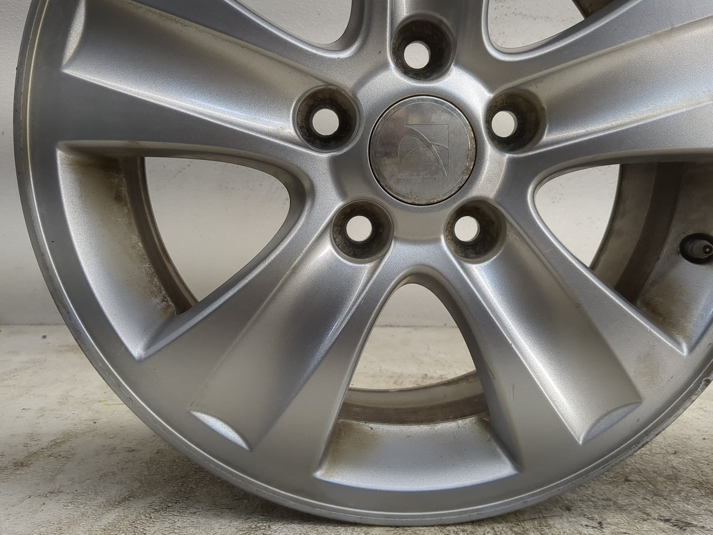 2008-2010 Saturn Vue Oem Wheel Rim 1181082 - Oemusedautoparts1.com