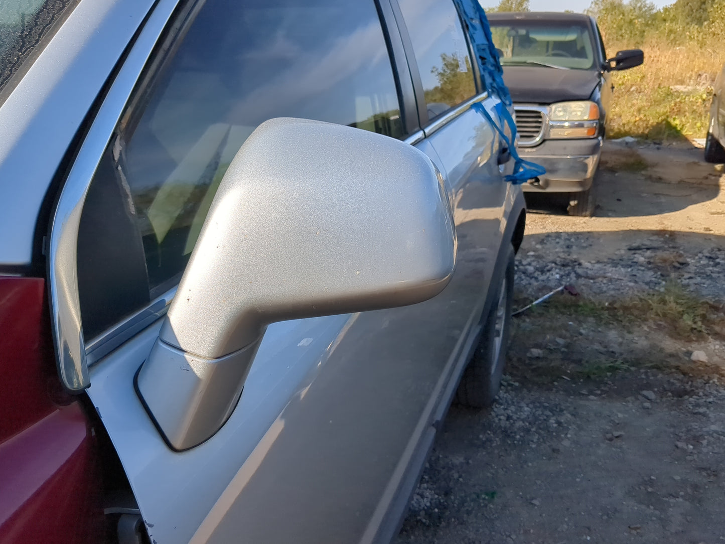 2008-2010 Saturn Vue Driver Side View Mirror - Left Door Mirror OEM Used - Oemusedautoparts1.com