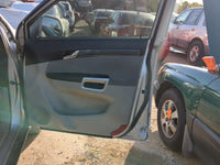 2009 Saturn Vue Front Right Passenger Interior Door Panel Trim 1182089 - Oemusedautoparts1.com