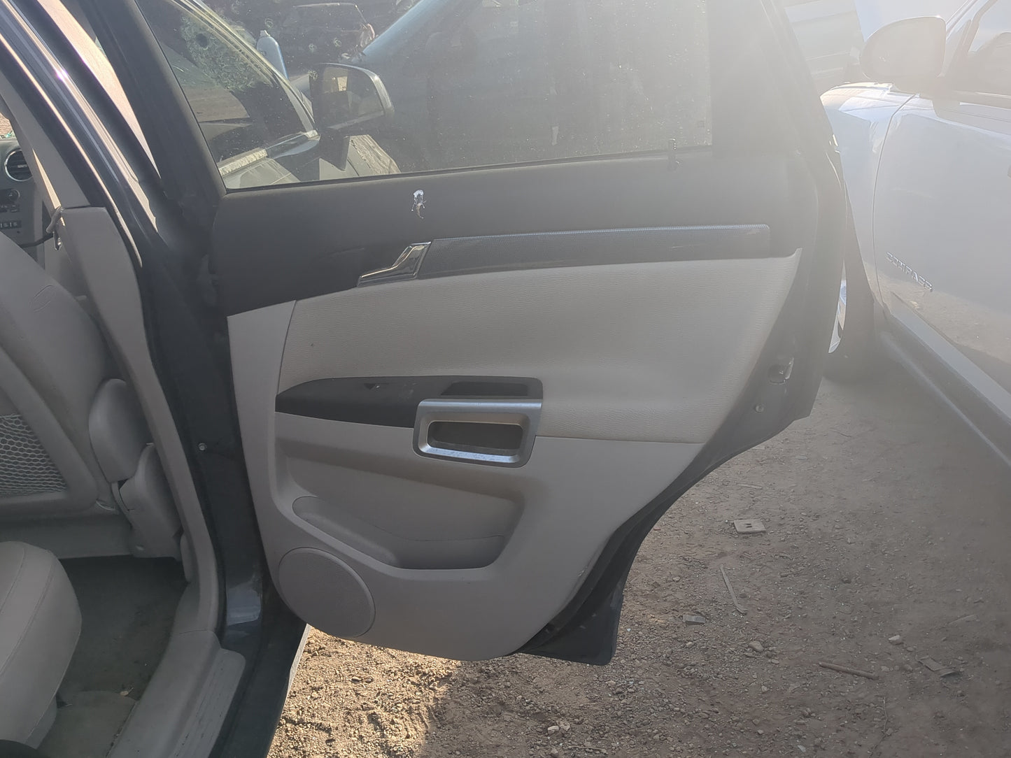 2008-2010 Saturn Vue Passenger Rear Door Oem - Oemusedautoparts1.com