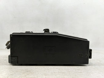 compare product 2008-2009 Saturn Vue Fusebox Fuse Box Panel Relay Module Fits Fits 2008 2009 OEM Used Auto Parts