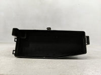 2008-2009 Saturn Vue Fusebox Fuse Box Panel Relay Module Fits Fits 2008 2009 OEM Used Auto Parts - Oemusedautoparts1.com