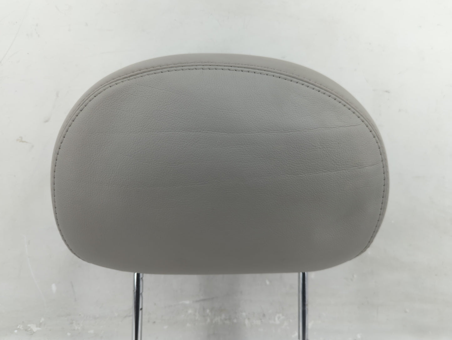 2008-2010 Saturn Vue Headrest Head Rest Front Driver Passenger Seat Fits Fits 2008 2009 2010 OEM Used Auto Parts - Oemusedau