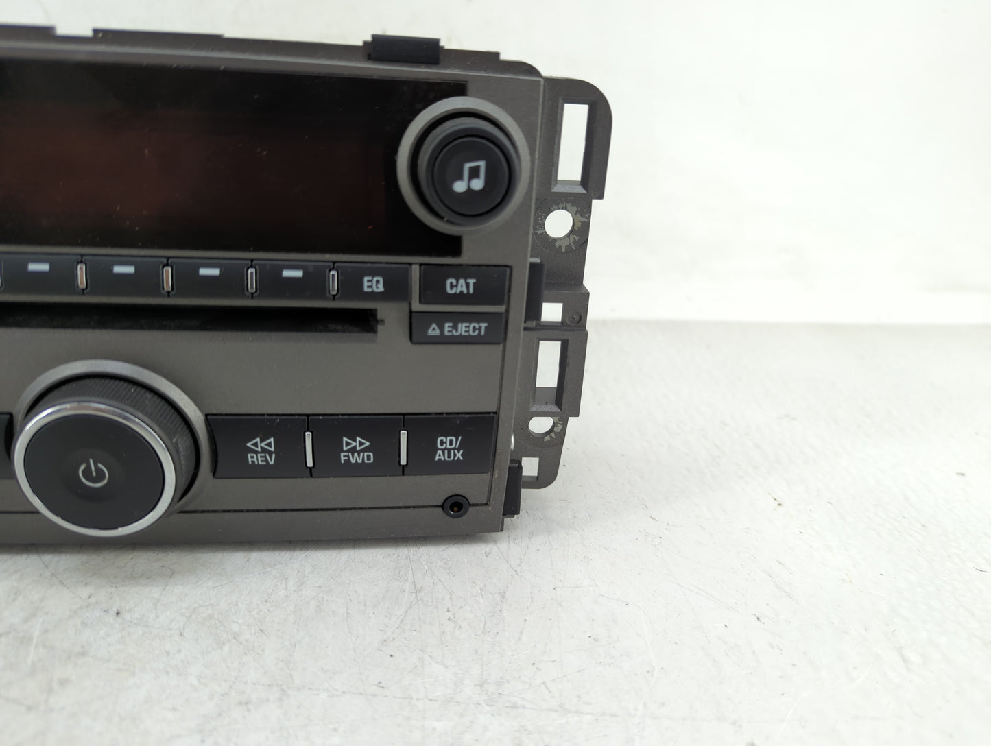 2009 Saturn Vue Radio AM FM Cd Player Receiver Replacement P/N:25994574 Fits OEM Used Auto Parts - Oemusedautoparts1.com