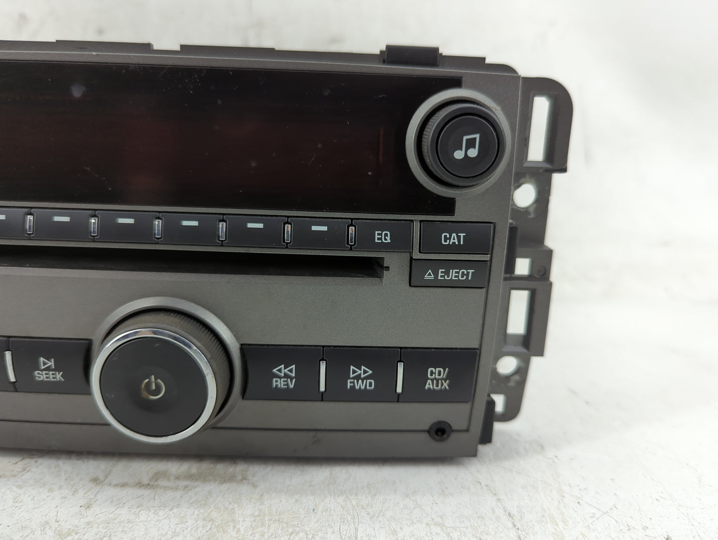 2009 Saturn Vue Radio AM FM Cd Player Receiver Replacement P/N:20790697 Fits OEM Used Auto Parts - Oemusedautoparts1.com