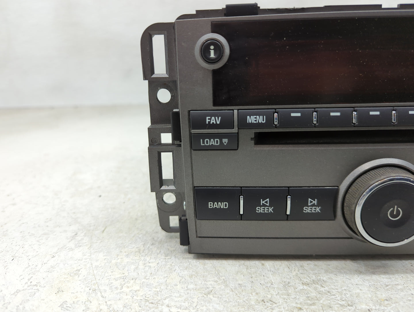 2009 Saturn Vue Radio AM FM Cd Player Receiver Replacement P/N:25994575 Fits OEM Used Auto Parts - Oemusedautoparts1.com
