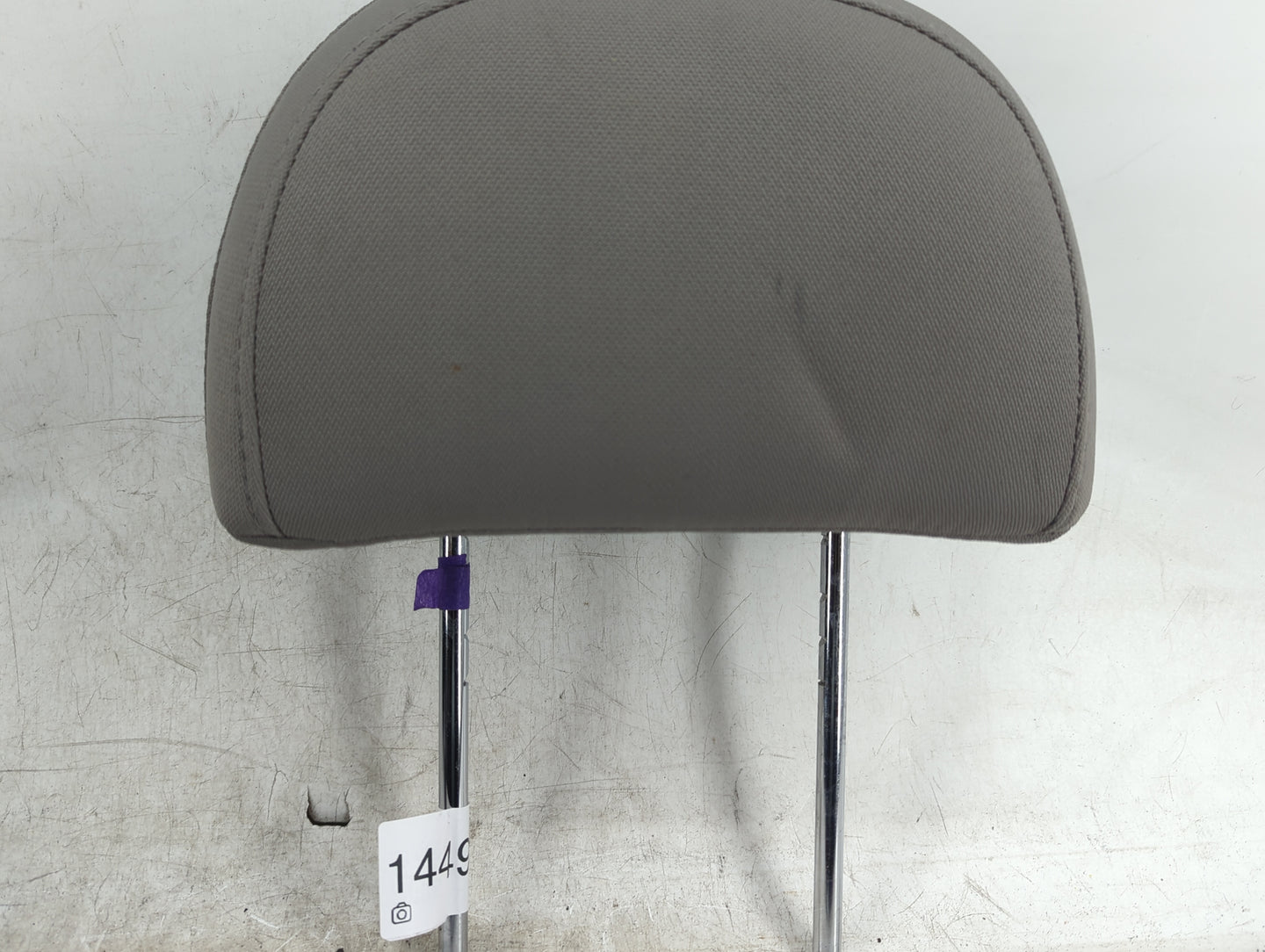 2008-2010 Saturn Vue Headrest Head Rest Front Driver Passenger Seat Fits Fits 2008 2009 2010 OEM Used Auto Parts - Oemusedau