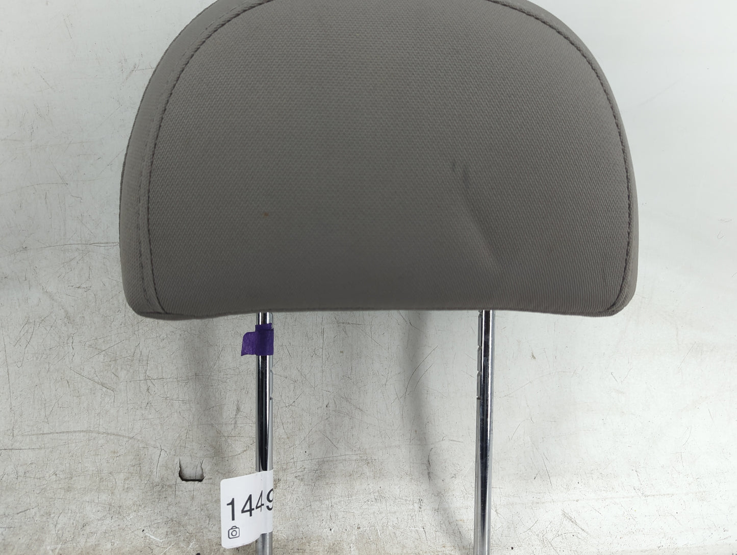 2008-2010 Saturn Vue Headrest Head Rest Front Driver Passenger Seat Fits Fits 2008 2009 2010 OEM Used Auto Parts - Oemusedau