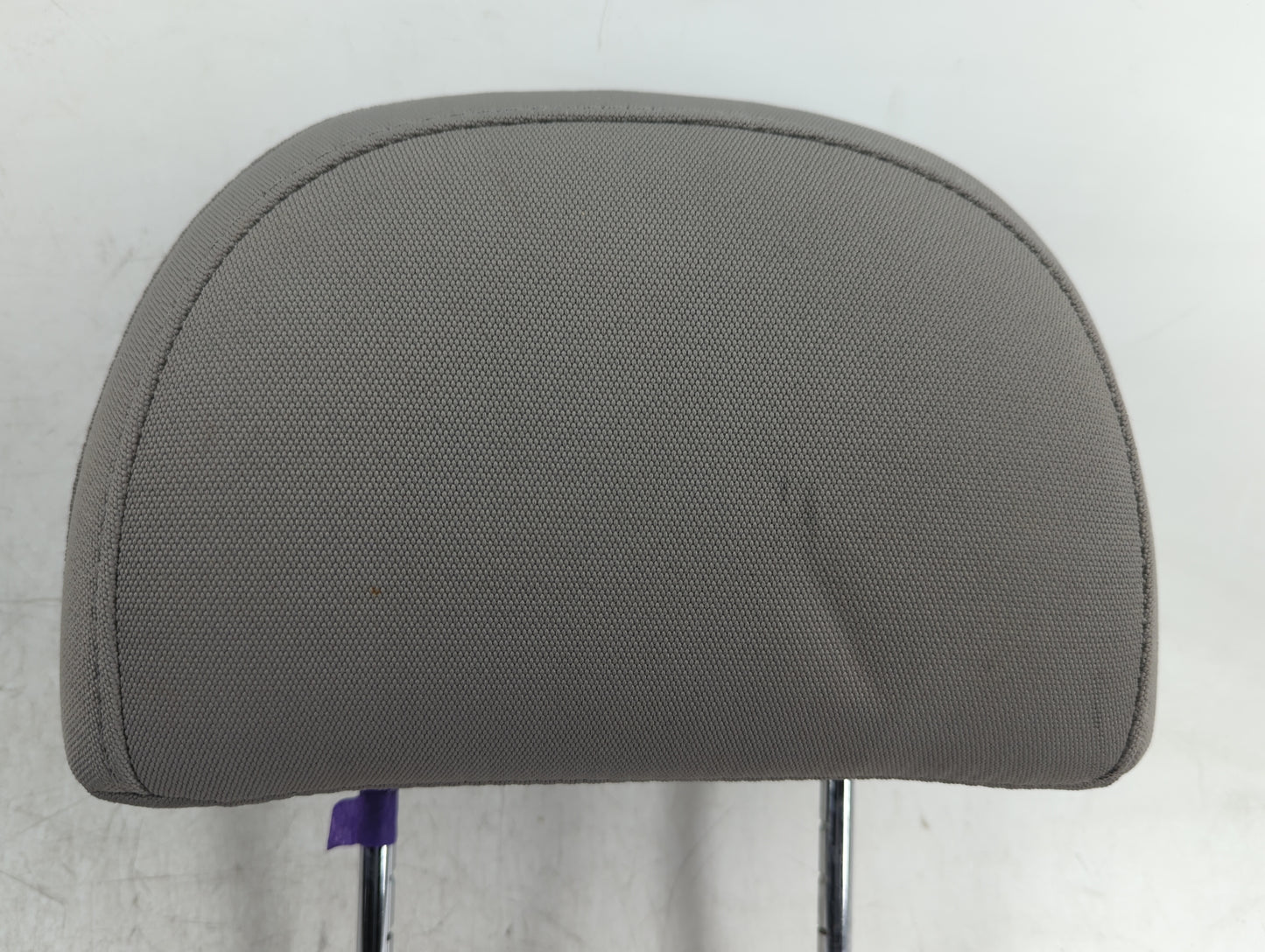 2008-2010 Saturn Vue Headrest Head Rest Front Driver Passenger Seat Fits Fits 2008 2009 2010 OEM Used Auto Parts - Oemusedau