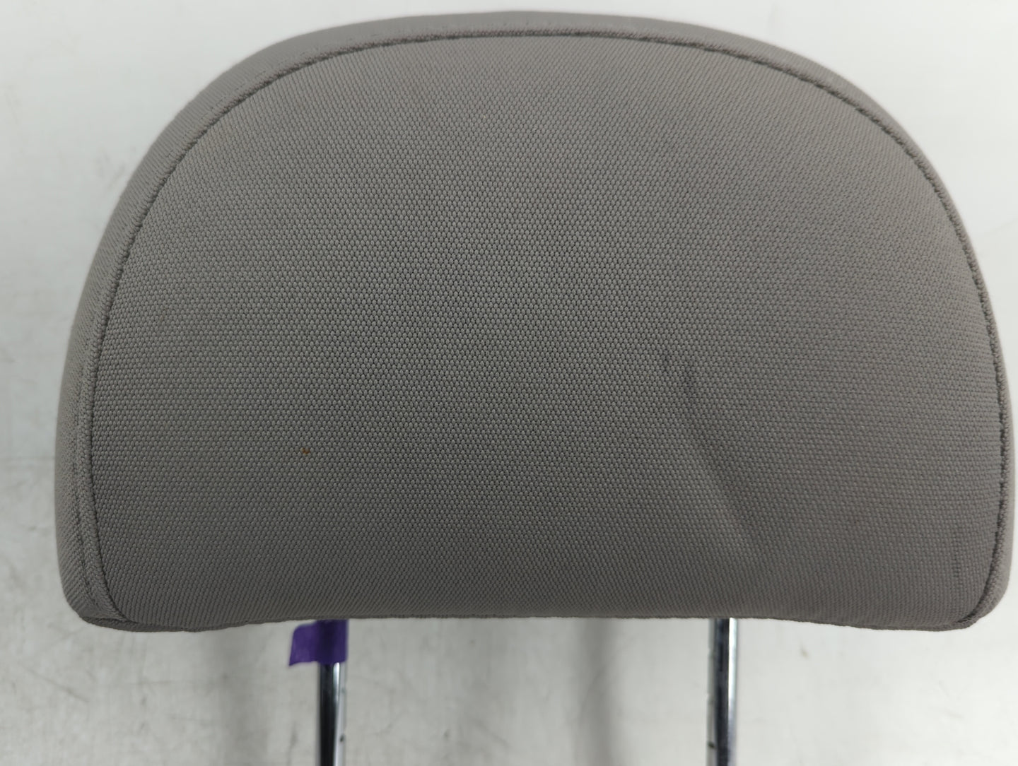 2008-2010 Saturn Vue Headrest Head Rest Front Driver Passenger Seat Fits Fits 2008 2009 2010 OEM Used Auto Parts - Oemusedau