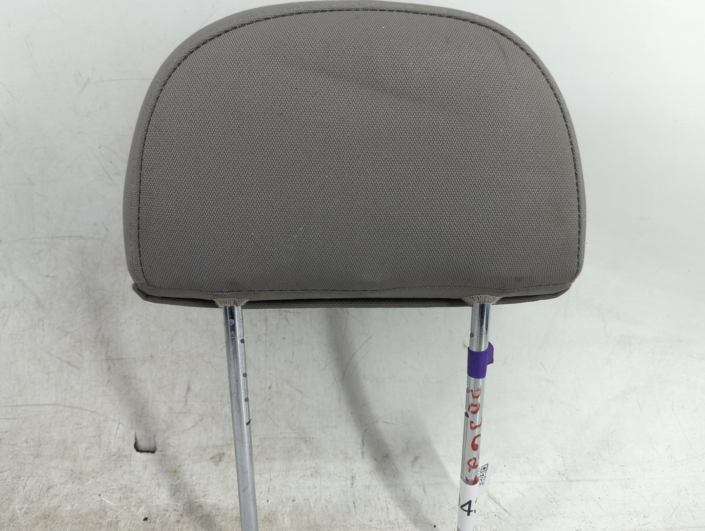 2008-2010 Saturn Vue Headrest Head Rest Front Driver Passenger Seat Fits Fits 2008 2009 2010 OEM Used Auto Parts - Oemusedau