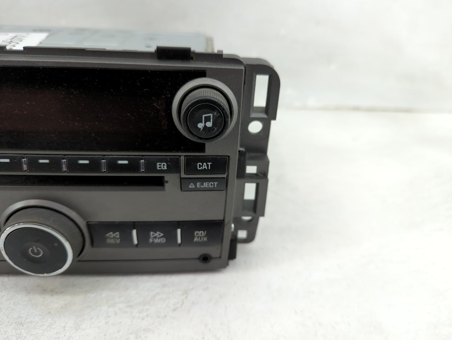 2009 Saturn Vue Radio AM FM Cd Player Receiver Replacement P/N:20790696 Fits OEM Used Auto Parts - Oemusedautoparts1.com