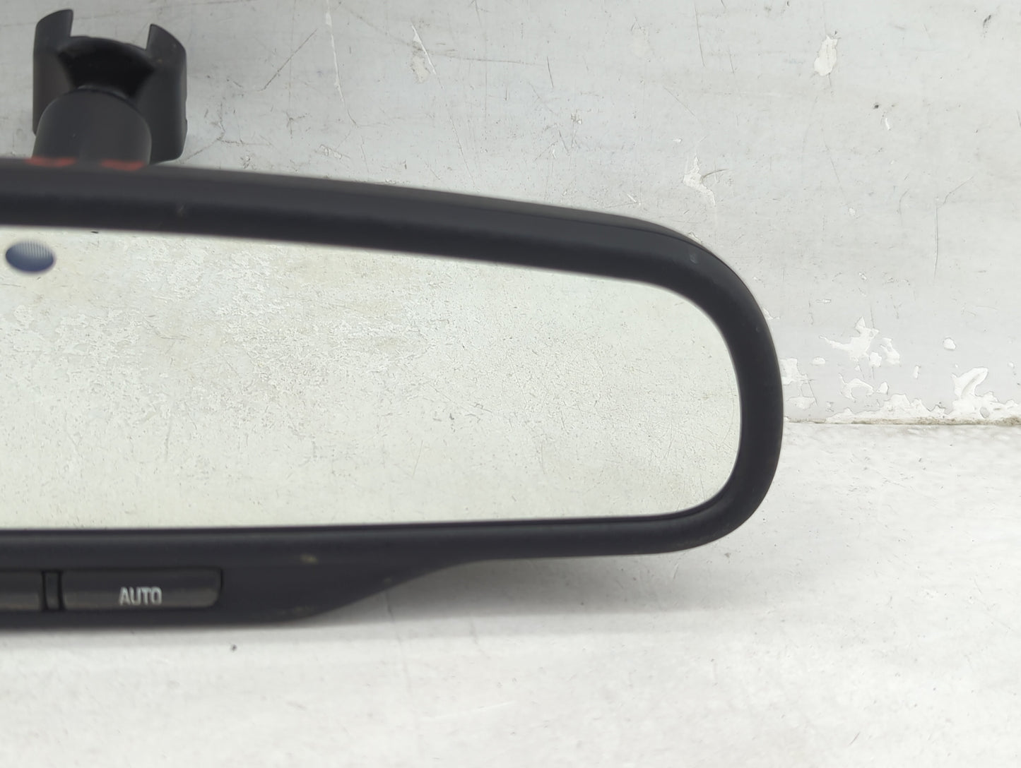 2009 Saturn Vue Interior Rear View Mirror Replacement OEM Fits OEM Used Auto Parts - Oemusedautoparts1.com
