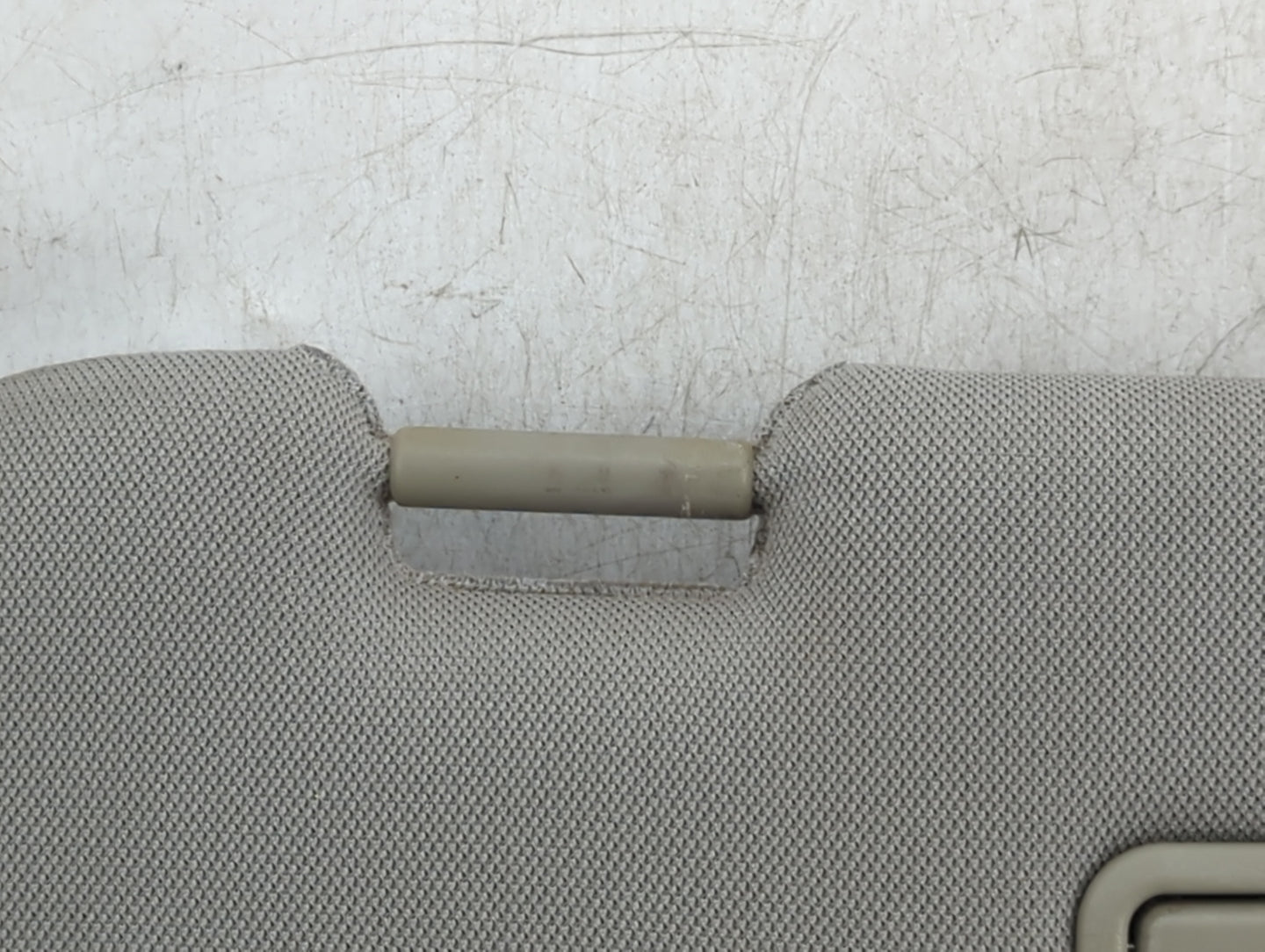 2008-2010 Saturn Vue Sun Visor Shade Replacement Passenger Right Mirror Fits Fits 2008 2009 2010 OEM Used Auto Parts - Oemus