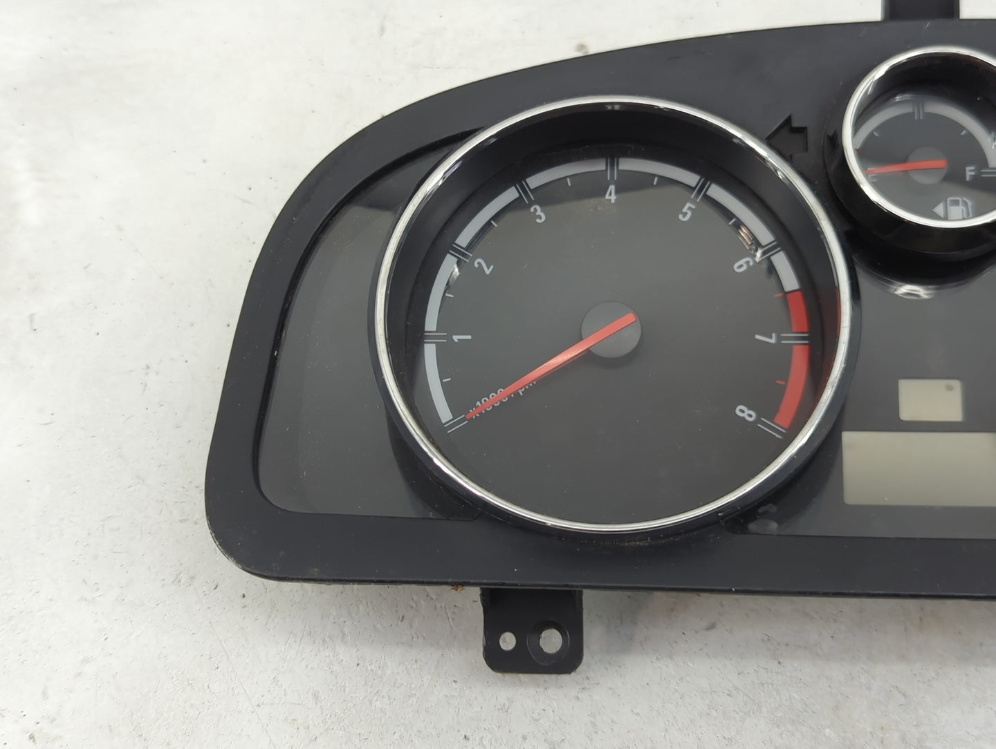 2009 Saturn Vue Instrument Cluster Speedometer Gauges P/N:96850944 Fits OEM Used Auto Parts - Oemusedautoparts1.com