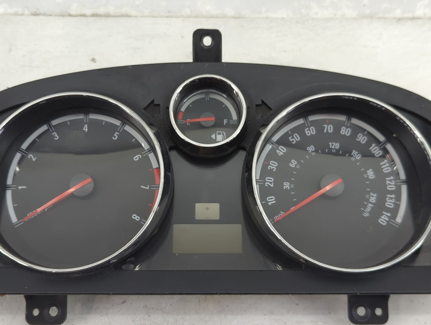2009 Saturn Vue Instrument Cluster Speedometer Gauges P/N:96850944 Fits OEM Used Auto Parts - Oemusedautoparts1.com