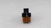 2009 Saturn Vue Passeneger Right Rear Power Window Switch - Oemusedautoparts1.com
