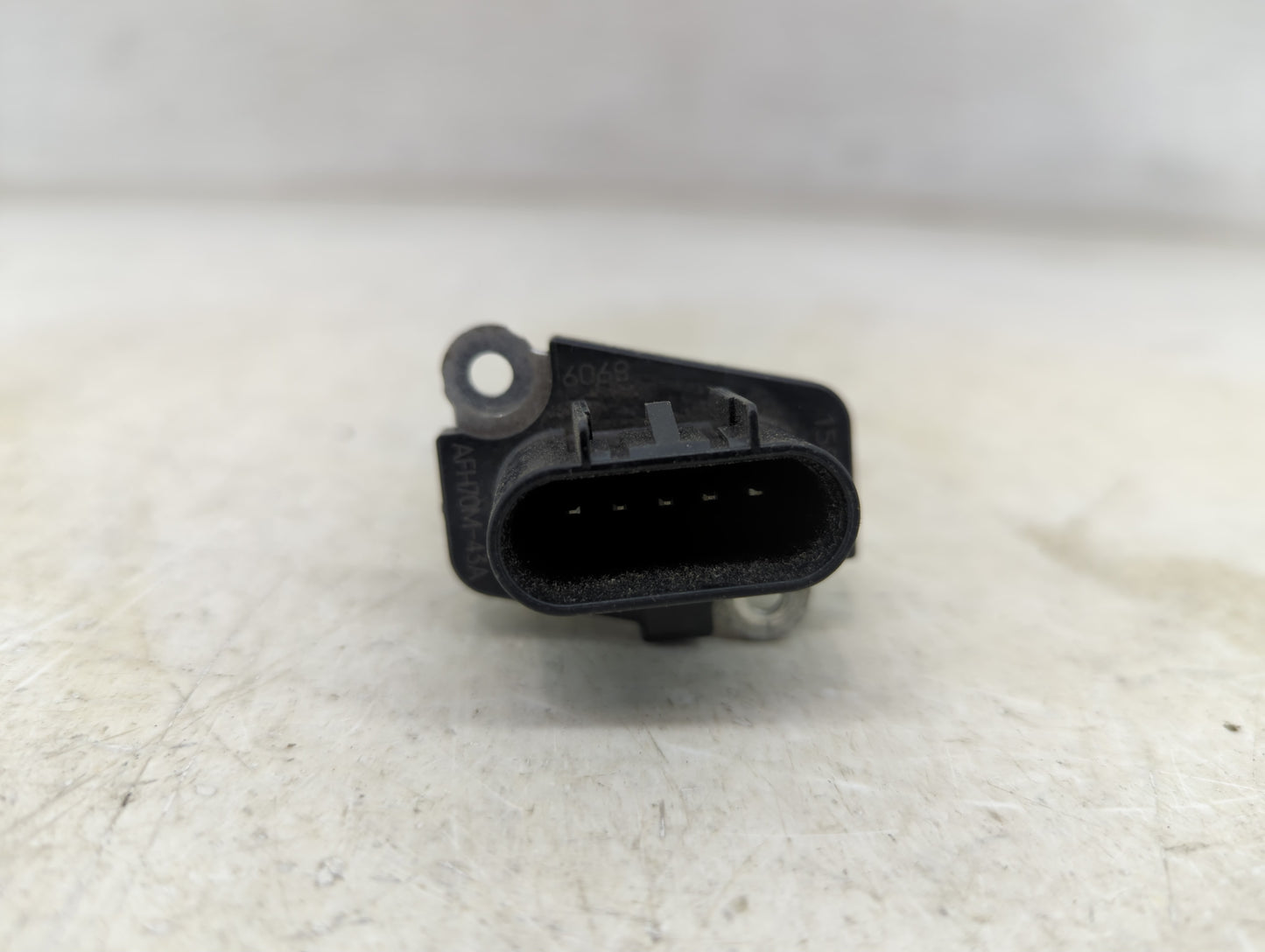 2007-2010 Saturn Vue Mass Air Flow Meter Maf 404596 - Oemusedautoparts1.com