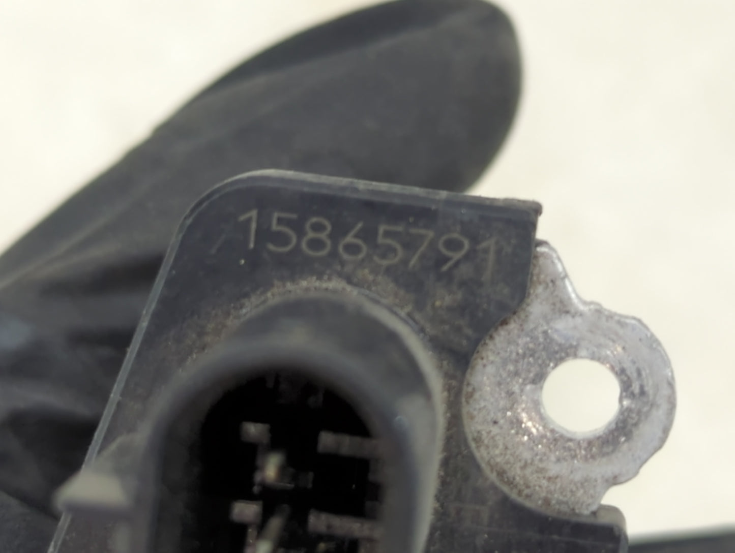 2007-2010 Saturn Vue Mass Air Flow Meter Maf 404596 - Oemusedautoparts1.com