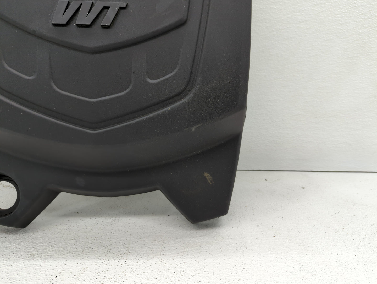 2009 Saturn Vue Engine Cover - Oemusedautoparts1.com