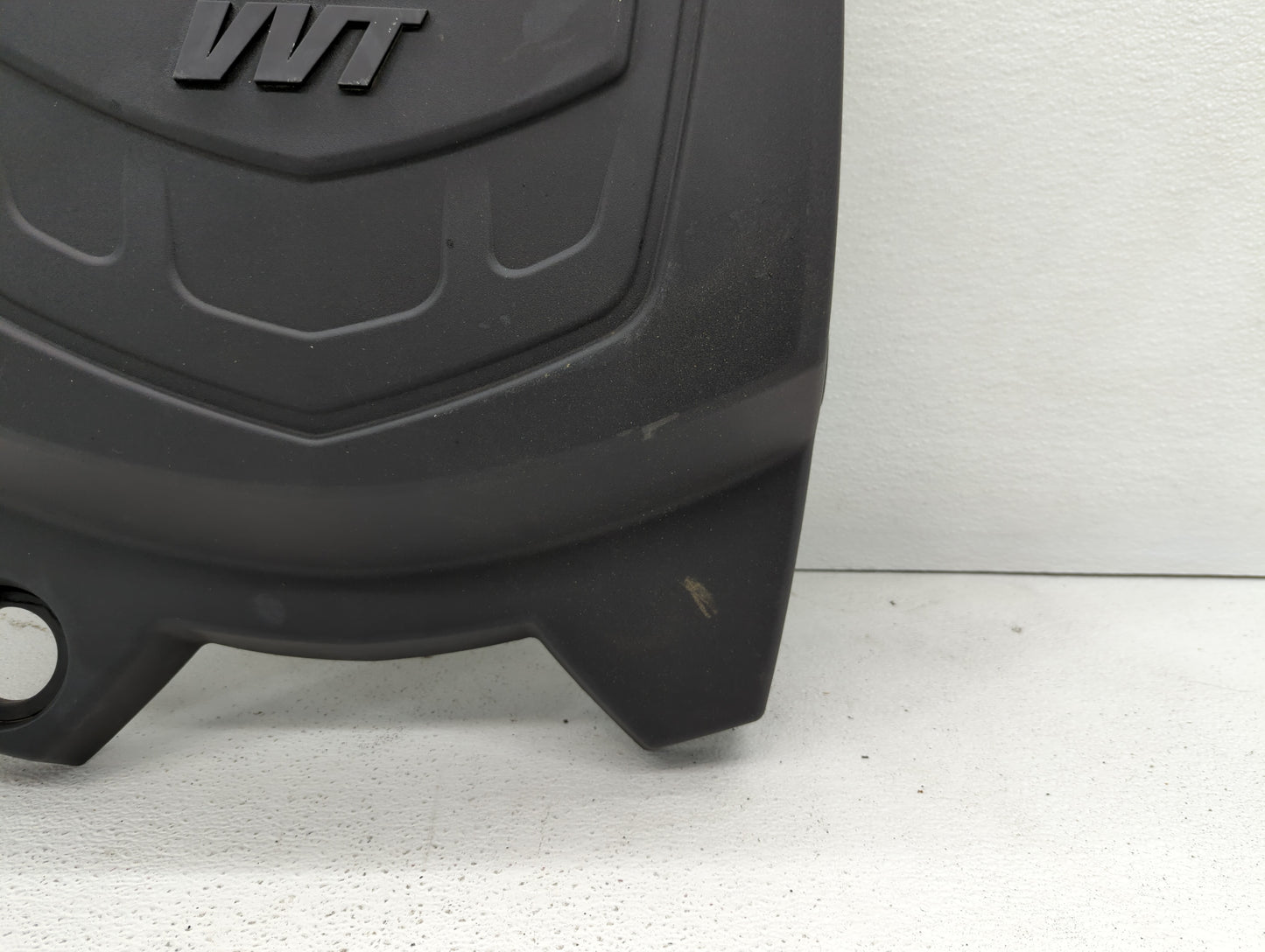 2009 Saturn Vue Engine Cover - Oemusedautoparts1.com