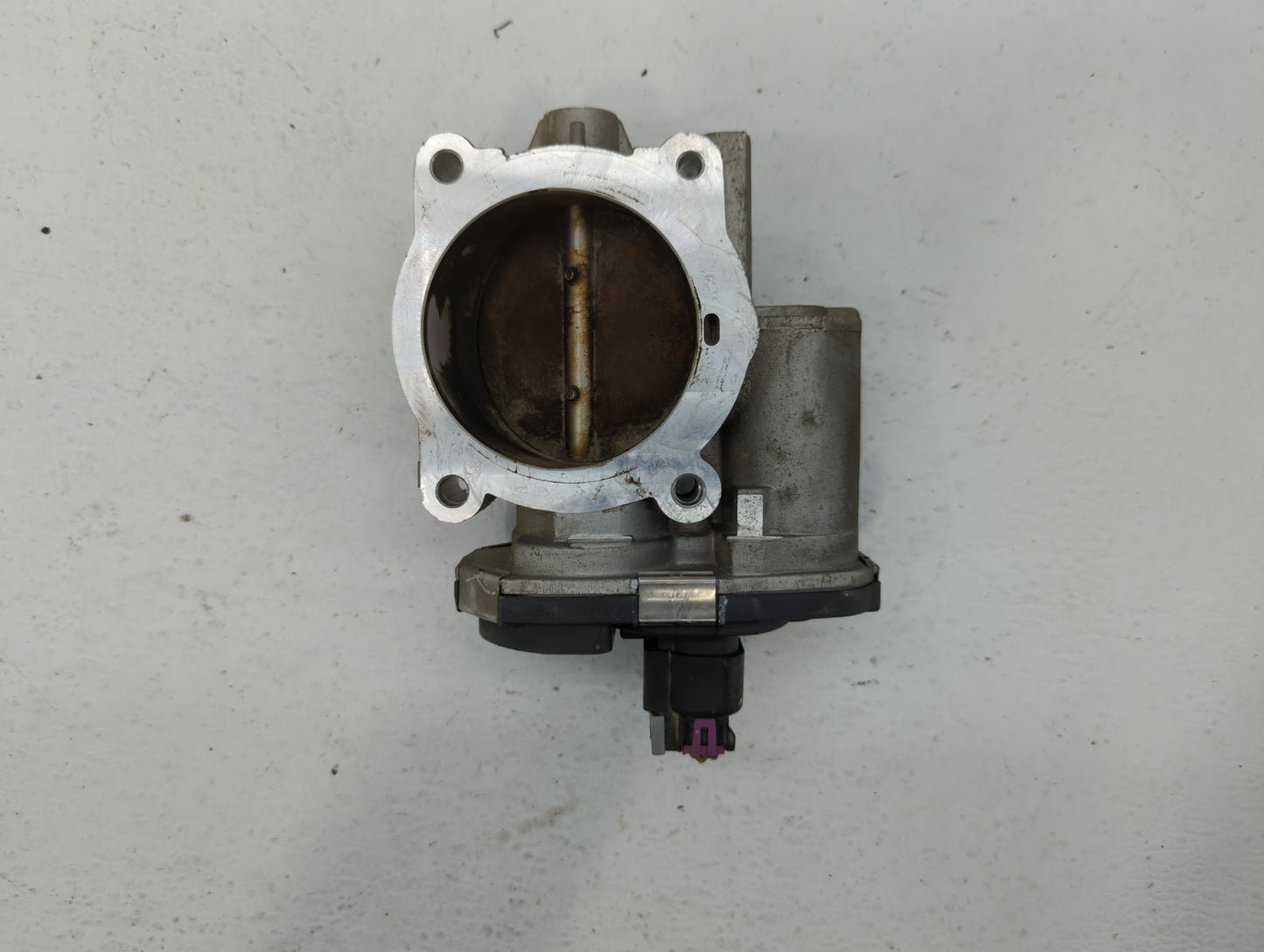 2008-2010 Saturn Vue Throttle Body P/N:995AA 1715C Fits Fits 2007 2008 2009 2010 2011 OEM Used Auto Parts - Oemusedautoparts
