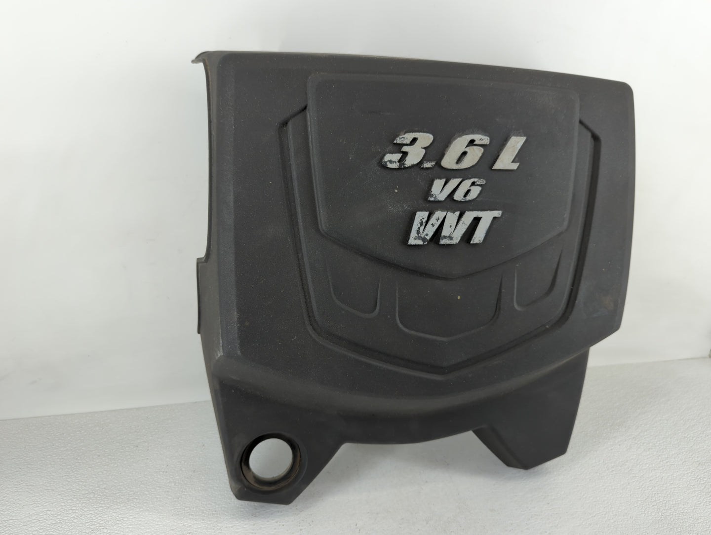 2009 Saturn Vue Engine Cover - Oemusedautoparts1.com