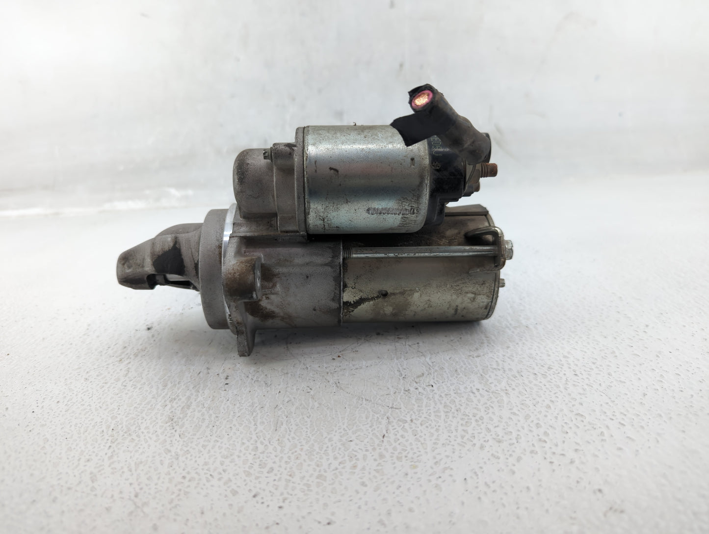 2008-2010 Saturn Vue Car Starter Motor Solenoid OEM P/N:GM12089317 Fits OEM Used Auto Parts - Oemusedautoparts1.com