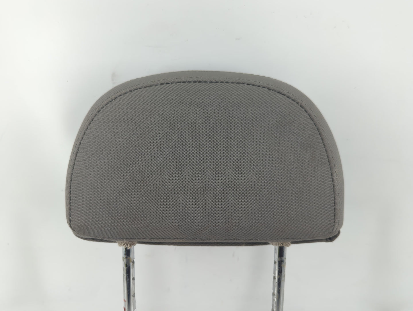 2008-2010 Saturn Vue Headrest Head Rest Front Driver Passenger Seat Fits Fits 2008 2009 2010 OEM Used Auto Parts - Oemusedau