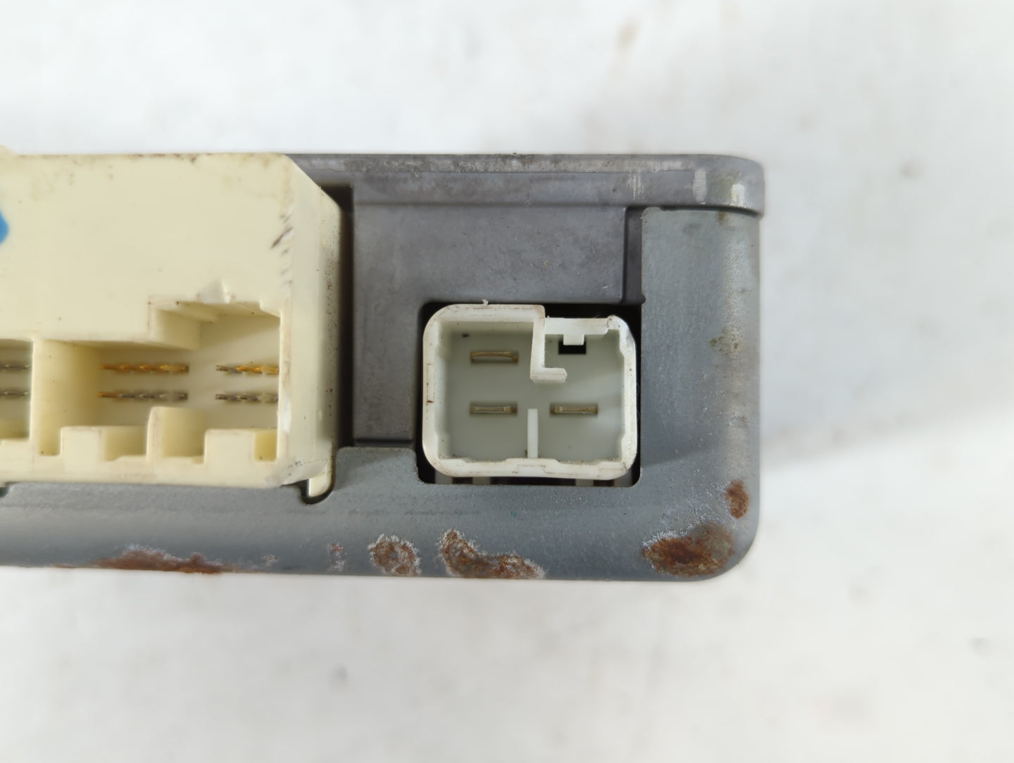 2009 Saturn Vue Steering Control Module - Oemusedautoparts1.com