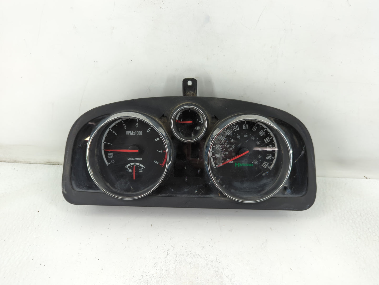 2009 Saturn Vue Instrument Cluster Speedometer Gauges P/N:25996682 Fits OEM Used Auto Parts - Oemusedautoparts1.com