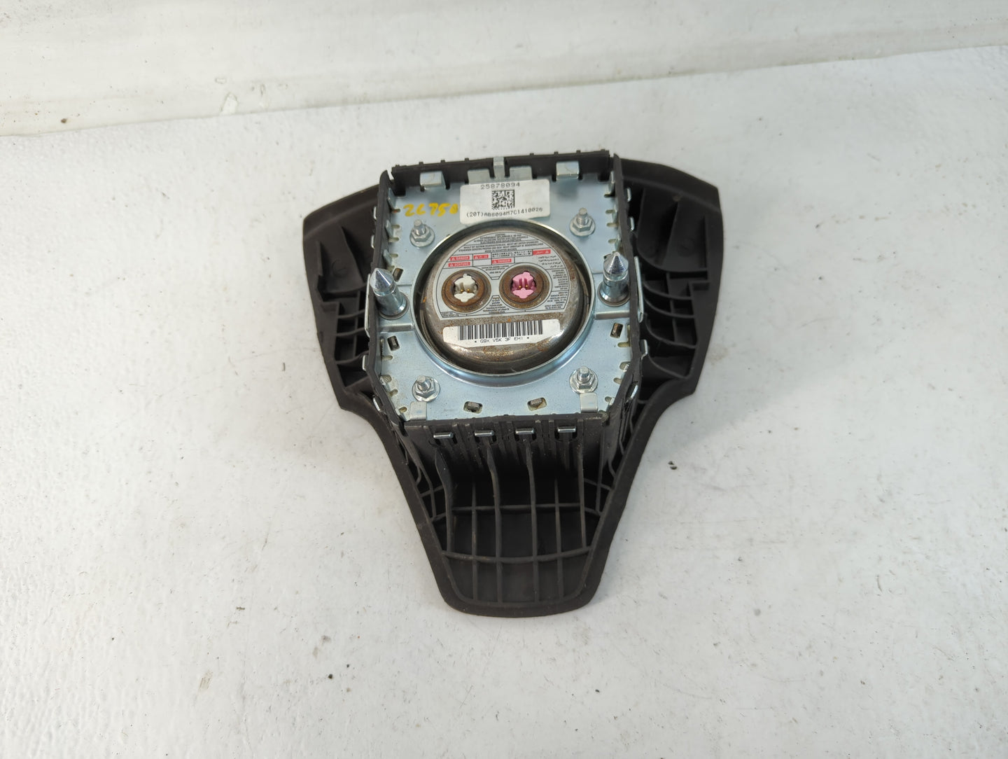 2009 Saturn Vue Air Bag Driver Left Steering Wheel Mounted P/N:25878094 Fits OEM Used Auto Parts - Oemusedautoparts1.com