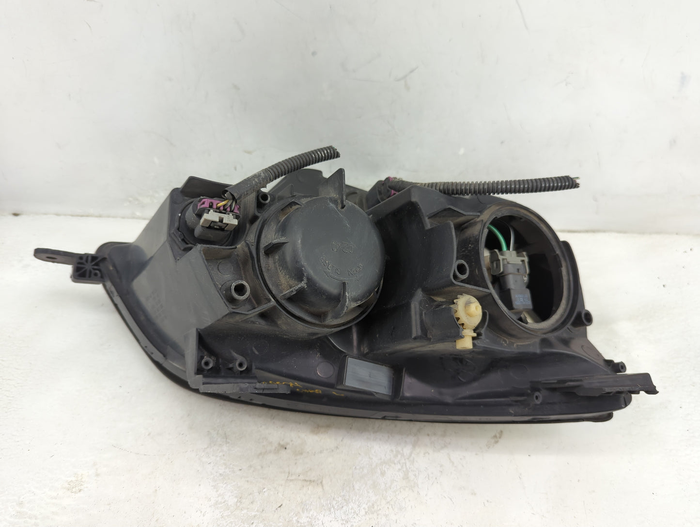 2008-2010 Saturn Vue Driver Left Oem Head Light Headlight Lamp - Oemusedautoparts1.com