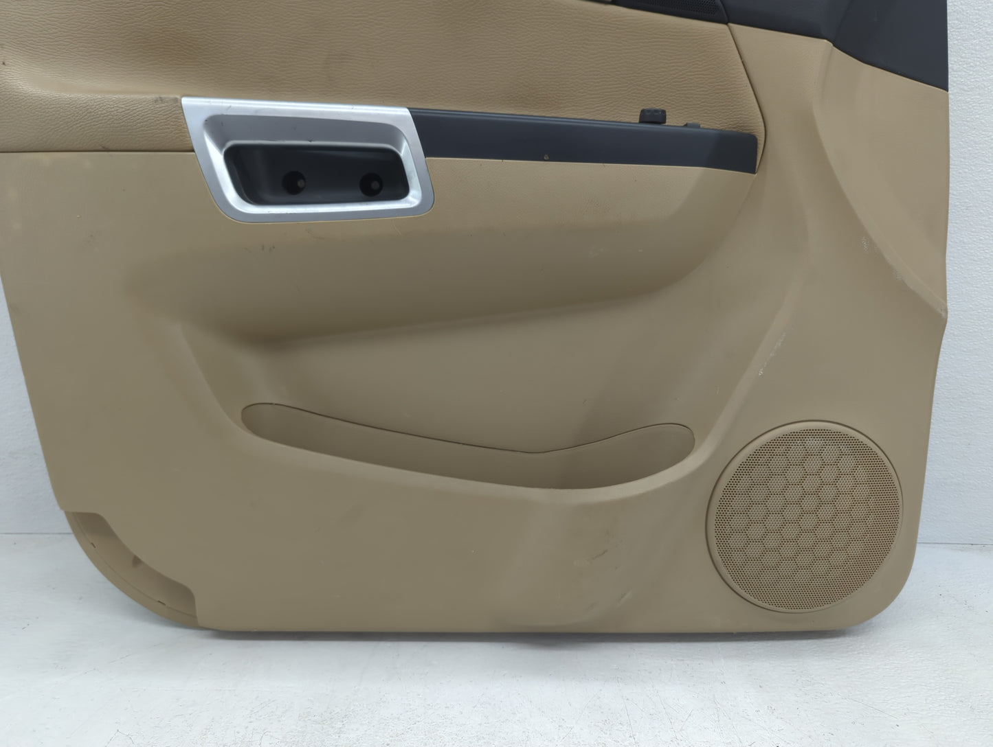 2009 Saturn Vue Front Left Driver Interior Door Panel Trim - Oemusedautoparts1.com