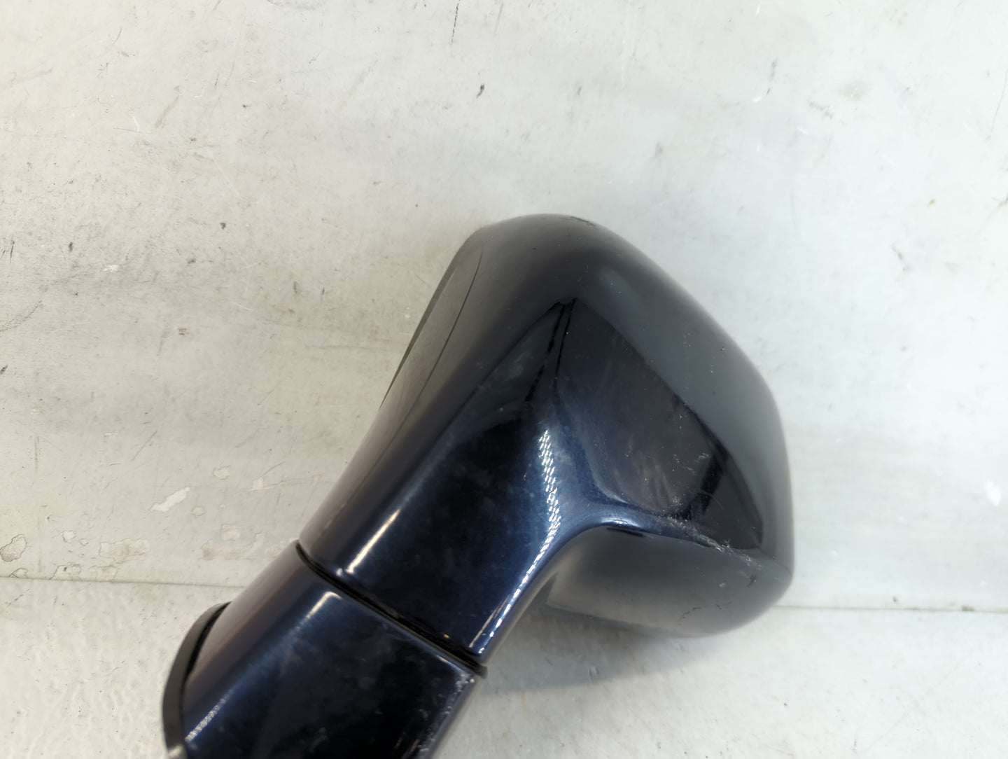 2008-2010 Saturn Vue Driver Left Side View Manual Door Mirror - Oemusedautoparts1.com