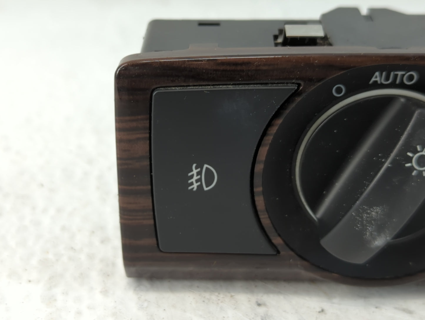 2009 Saturn Vue Headlight Lamp Control Switch - Oemusedautoparts1.com