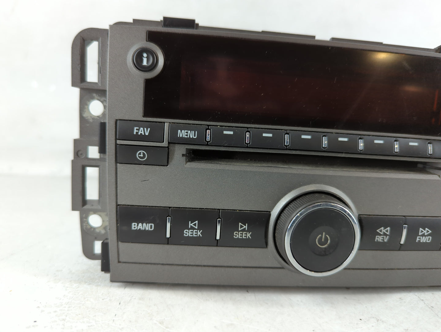 2009 Saturn Vue Radio AM FM Cd Player Receiver Replacement P/N:20790696 Fits OEM Used Auto Parts - Oemusedautoparts1.com
