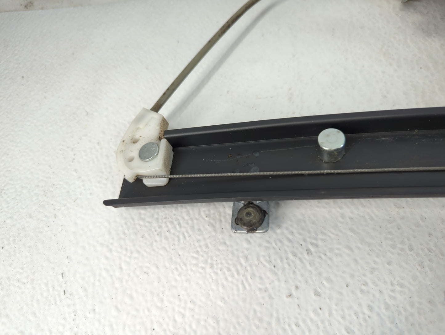 2008-2010 Saturn Vue Driver Rear Left Power Window Motor - Oemusedautoparts1.com