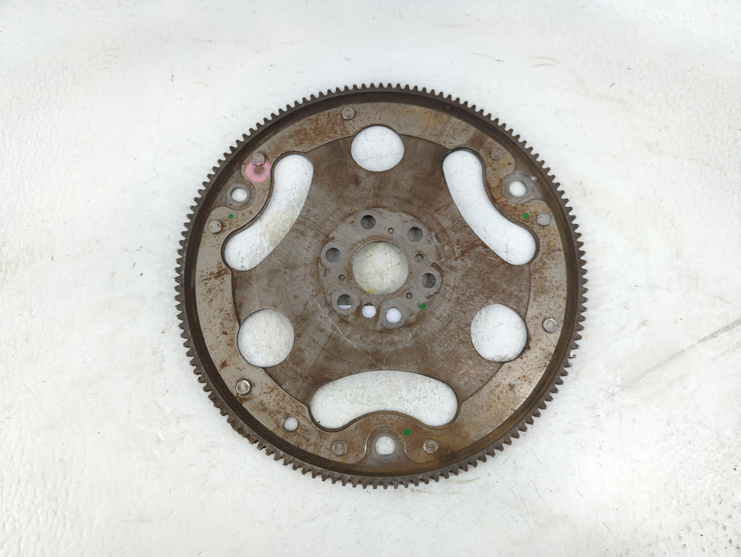 2004-2010 Saturn Vue Transmission Flywheel Flexplate P/N:12593689 Fits OEM Used Auto Parts - Oemusedautoparts1.com
