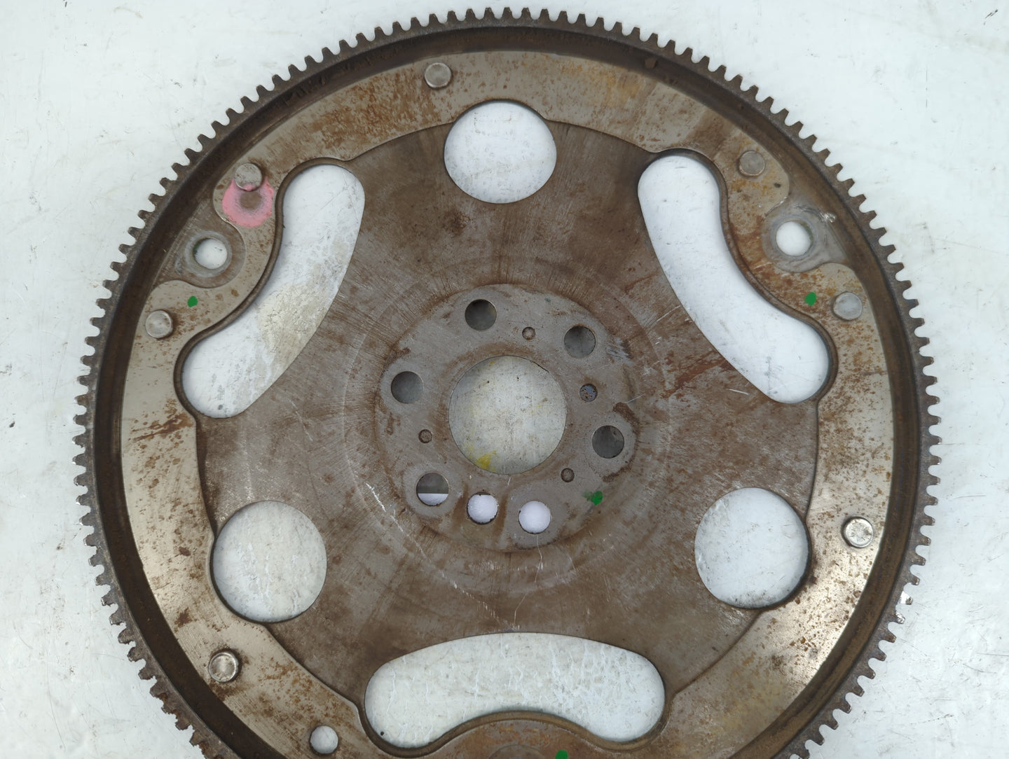 2004-2010 Saturn Vue Transmission Flywheel Flexplate P/N:12593689 Fits OEM Used Auto Parts - Oemusedautoparts1.com