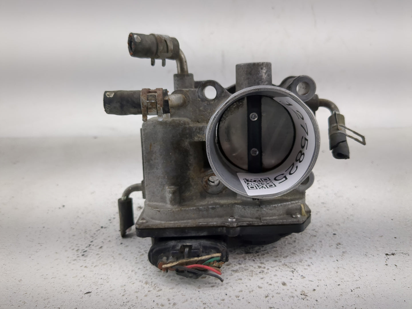 2006-2010 Scion Tc Throttle Body P/N:22030-28070 Fits Fits 2006 2007 2008 2009 2010 2011 2012 2013 2014 2015 OEM Used Auto P