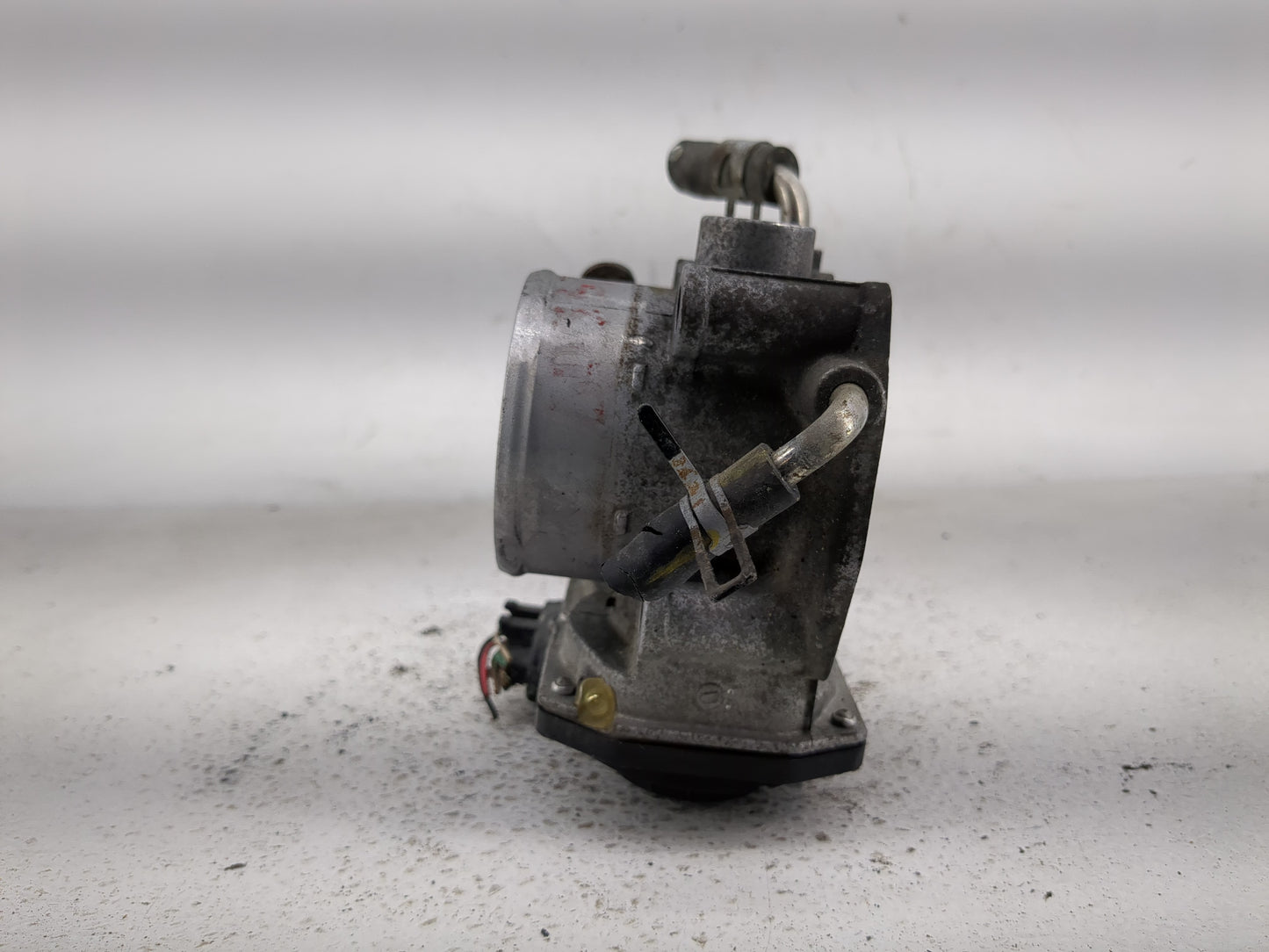 2006-2010 Scion Tc Throttle Body P/N:22030-28070 Fits Fits 2006 2007 2008 2009 2010 2011 2012 2013 2014 2015 OEM Used Auto P