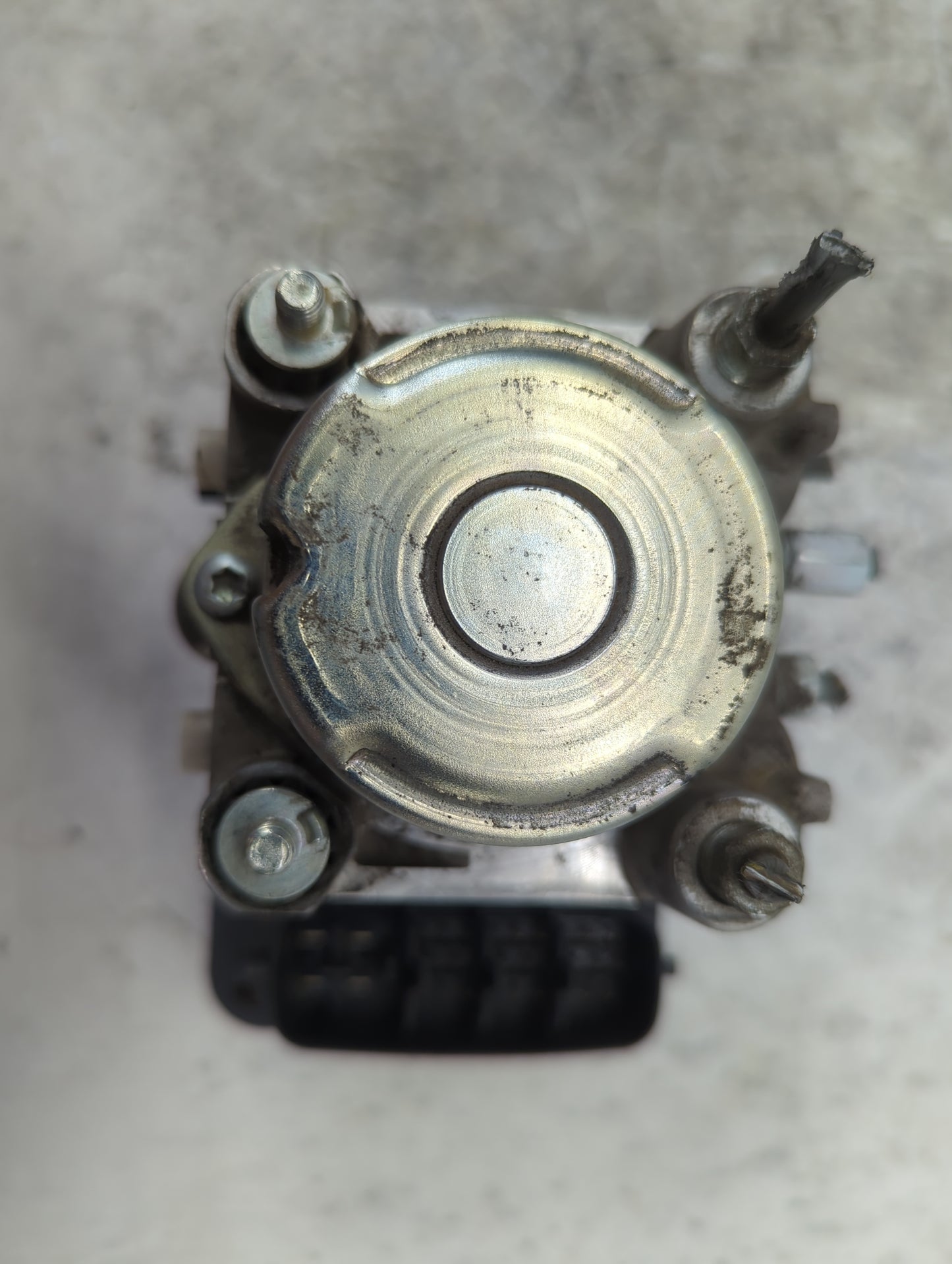 2005-2010 Scion Tc ABS Pump Control Module Replacement P/N:44510-21080 89541-21080 Fits Fits 2005 2006 2007 2008 2009 2010 O