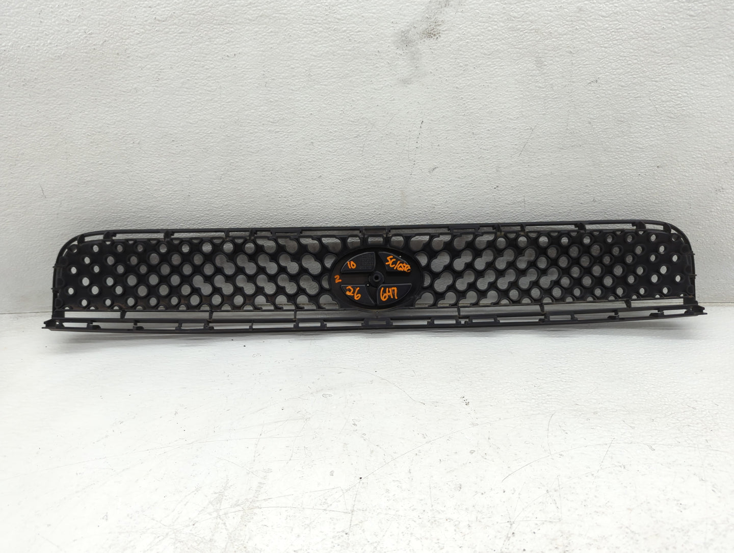 2007-2010 Scion Tc Front Grille Bumper Not Included 686233 - Oemusedautoparts1.com
