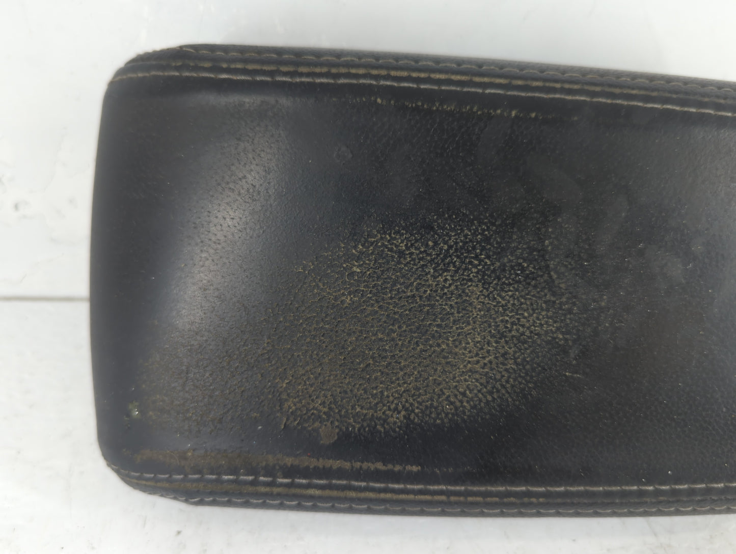 2006-2010 Scion Tc Center Console Armrest Cover Lid Fits Fits 2006 2007 2008 2009 2010 OEM Used Auto Parts - Oemusedautopart