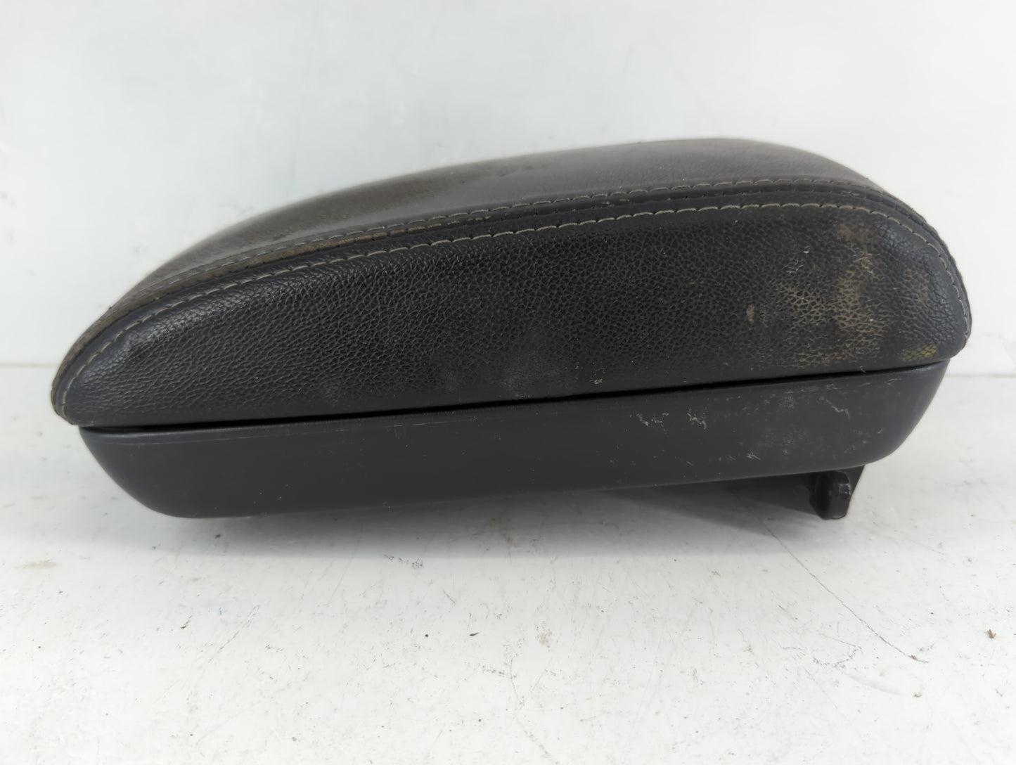 2006-2010 Scion Tc Center Console Armrest Cover Lid Fits Fits 2006 2007 2008 2009 2010 OEM Used Auto Parts - Oemusedautopart