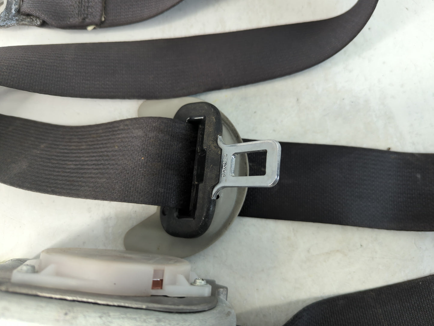 2005-2010 Scion Tc Passenger Front Seatbelt Retractor 814804 - Oemusedautoparts1.com